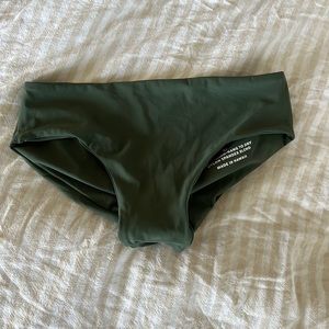 NEW Fused Hawaii bikini bottoms